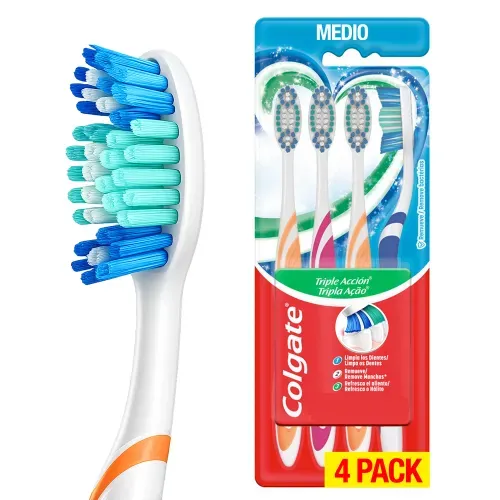 Cepillo de Dientes Colgate Triple Acción - 4 Pack